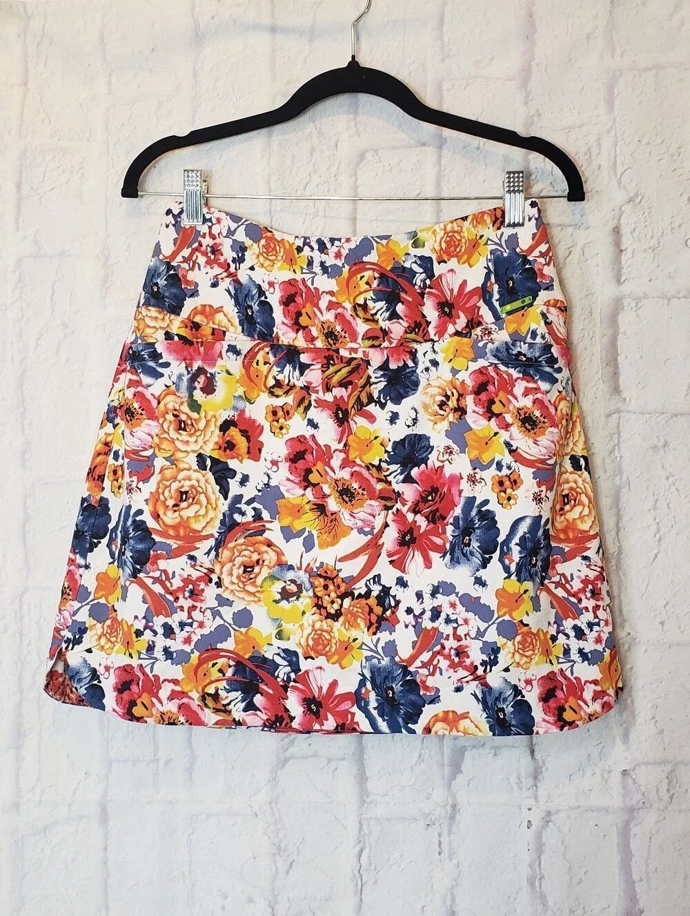 SWING CONTROL Bright Floral Pull On Golf Skort 6